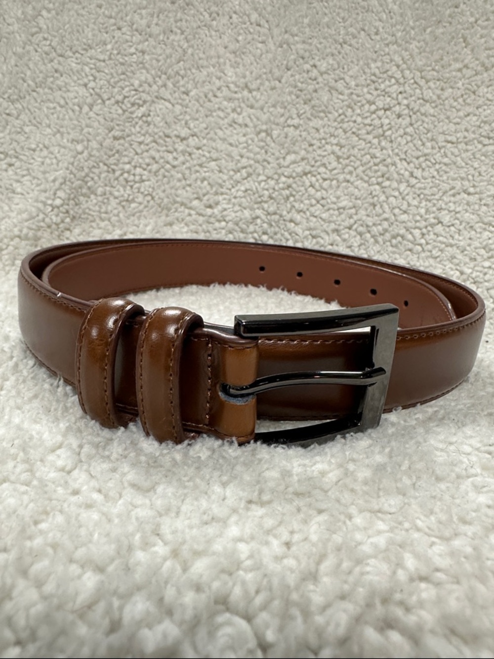 Mio Marino Collection  Size 36 Men’s Leather Belt, Beautiful Shiny Buckle EUC!